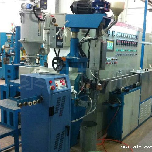 50+35型化学发泡押出机